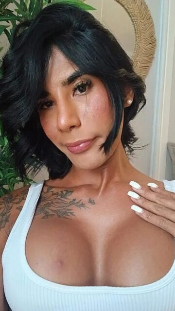 LINDSEY, Trans, en Barcelona