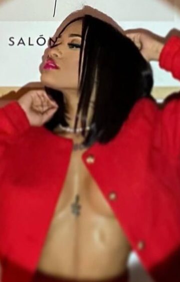 Lily, Escort, en Valencia